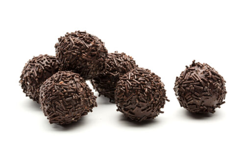 creamy chocolate ganache flavoured with rum hand dipped in dark chocolate