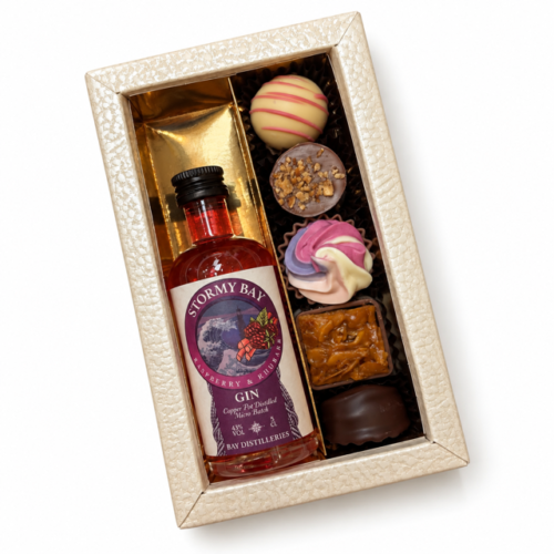 Boozy Box- Rhubarb and Raspberry Stormy Bay Gin