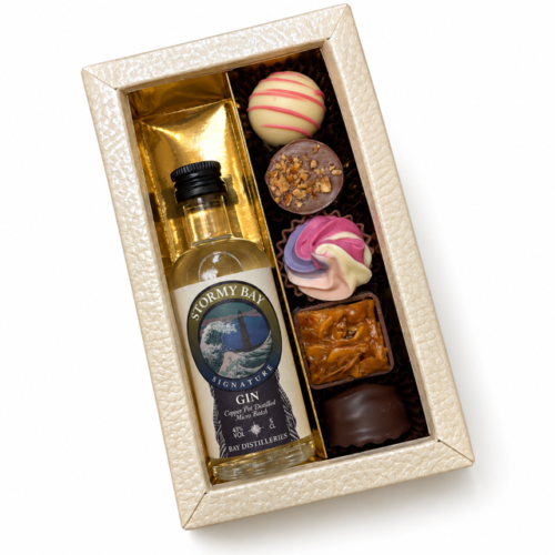 Boozy Box- Stormy Bay Signature Gin